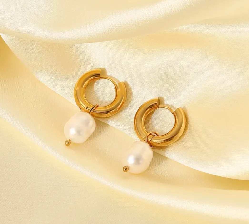 'Susan' Hoop Earrings