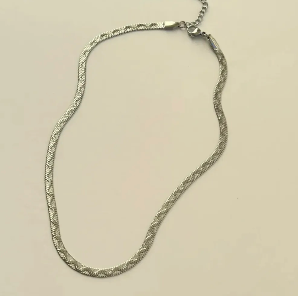 'Maika' Serpentine Chain Necklace
