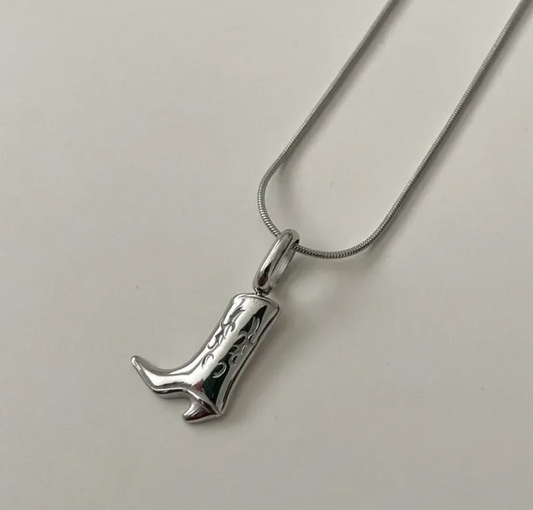 'Annalysa' Cowboy Boot Necklace